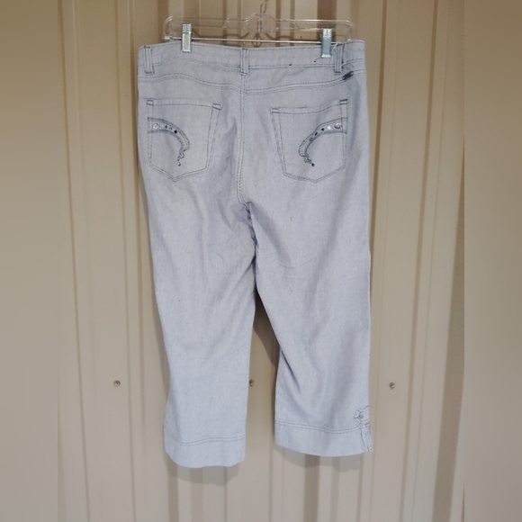 Women's FOJ French Dressing Cropped Blue Jean Denim Pants Size 12 - Picture 3 of 6